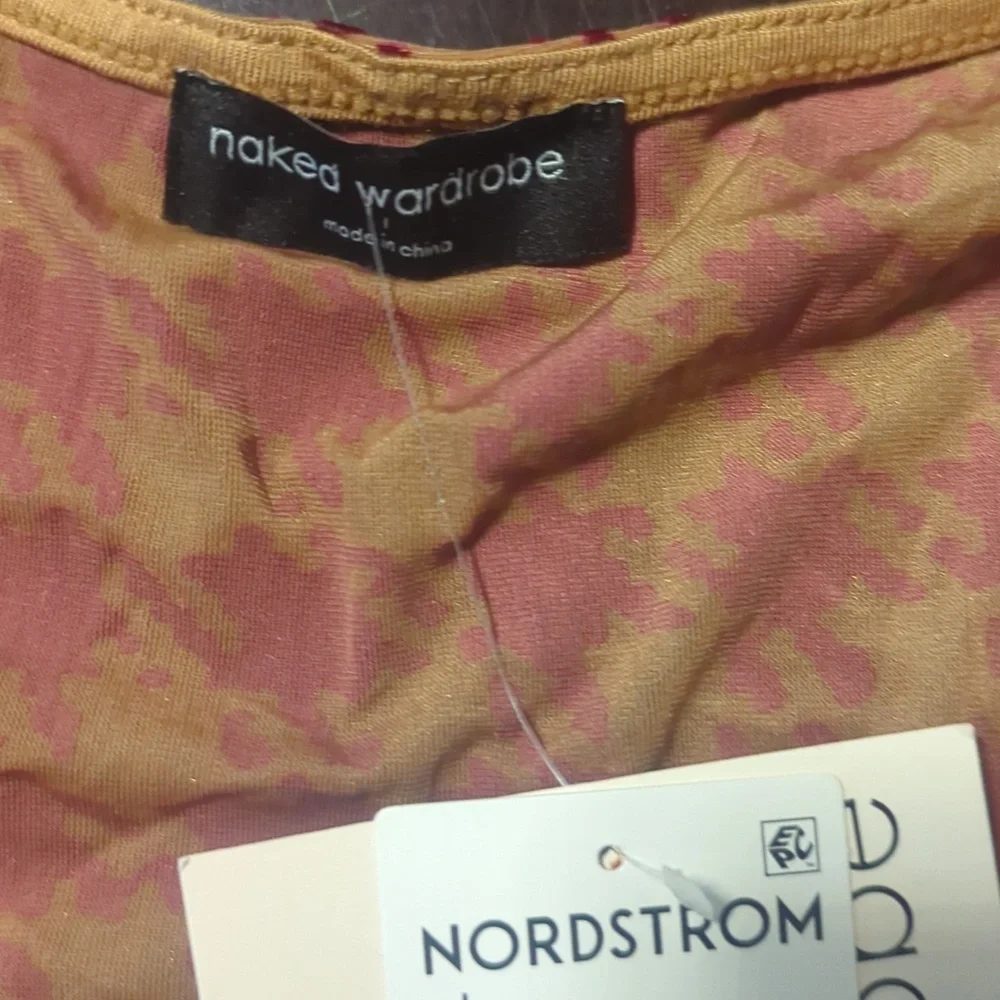 NWT Naked Wardrobe Red Houndstooth Crop Top - Picture 6 of 10